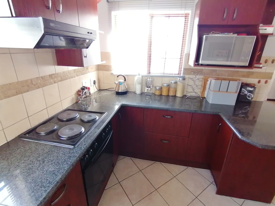 3 Bedroom Property for Sale in Hillside Free State